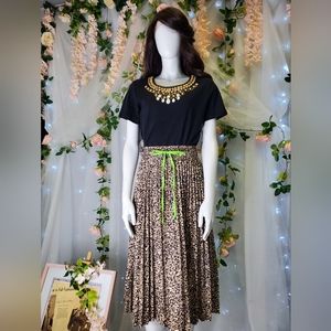 Leopard Print Circle Pleated Skirt